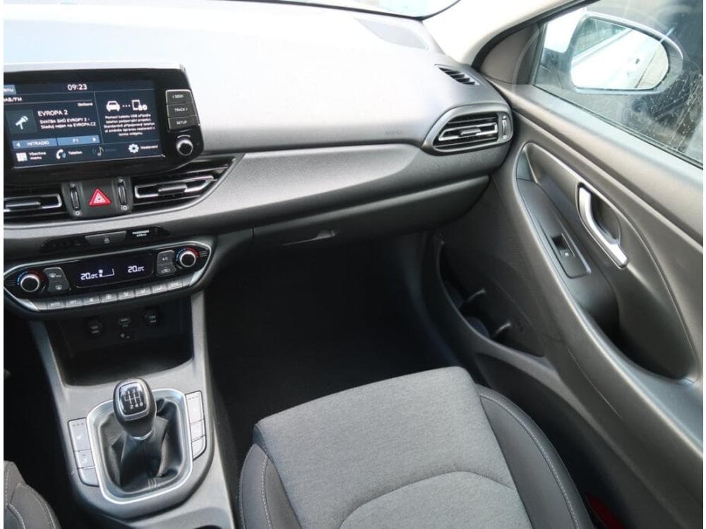 2021 Hyundai i30 - 22