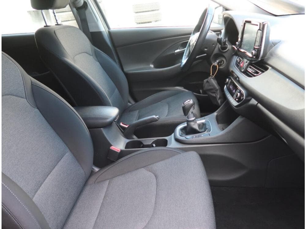 2021 Hyundai i30 - 25