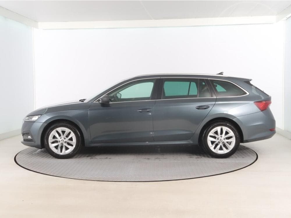 2021 Škoda OCTAVIA - 5