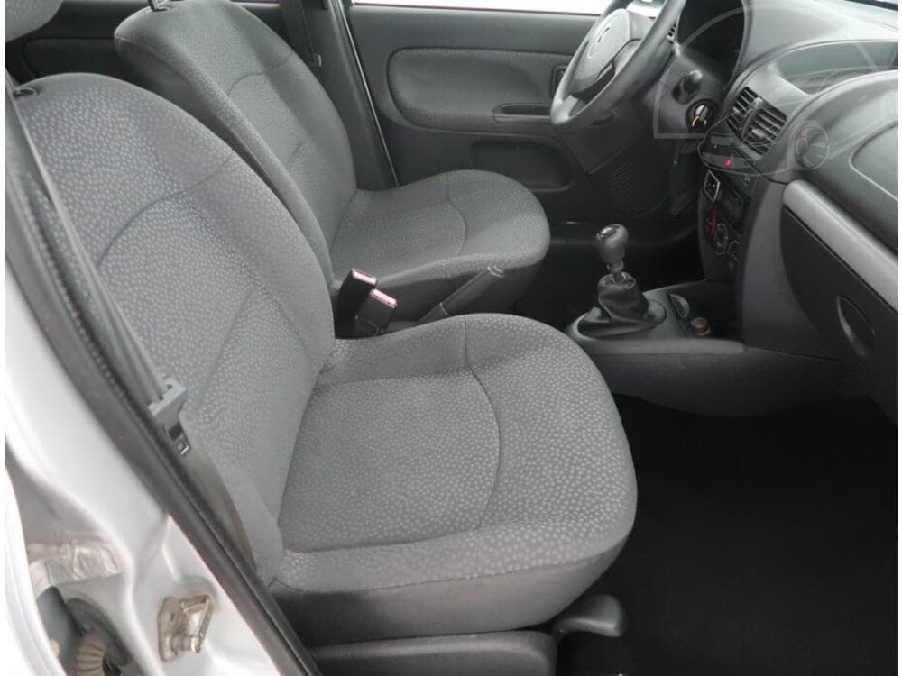 2009 Renault CLIO - 9