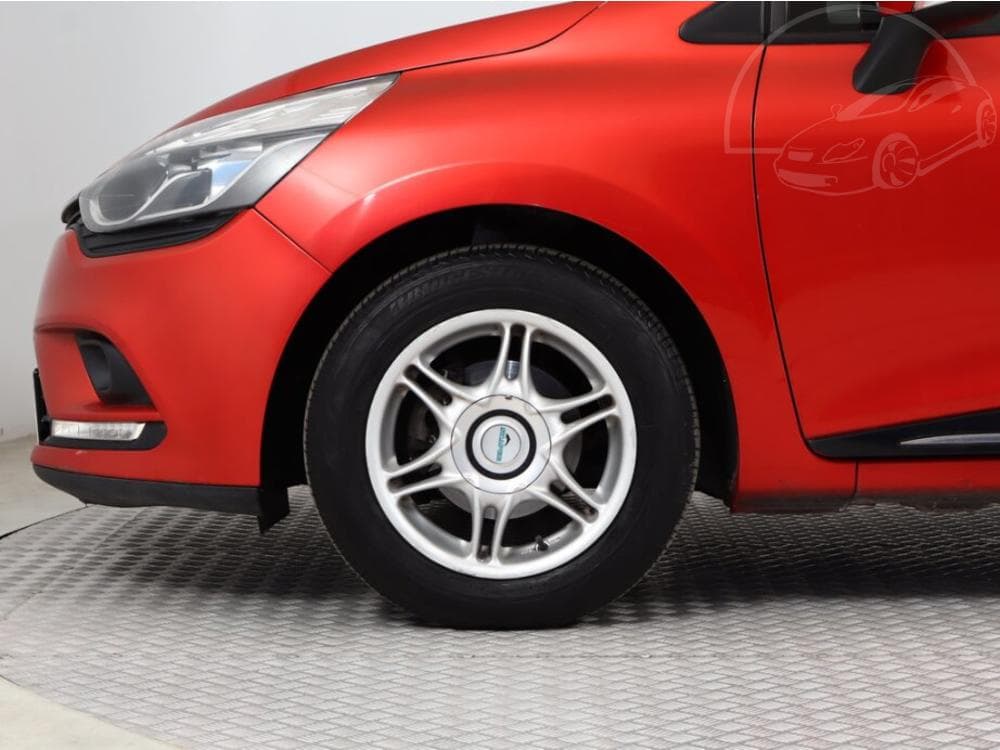 2017 Renault CLIO - 12