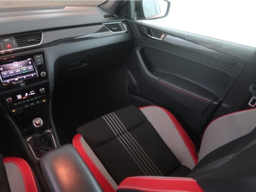 2017 Škoda RAPID - 22