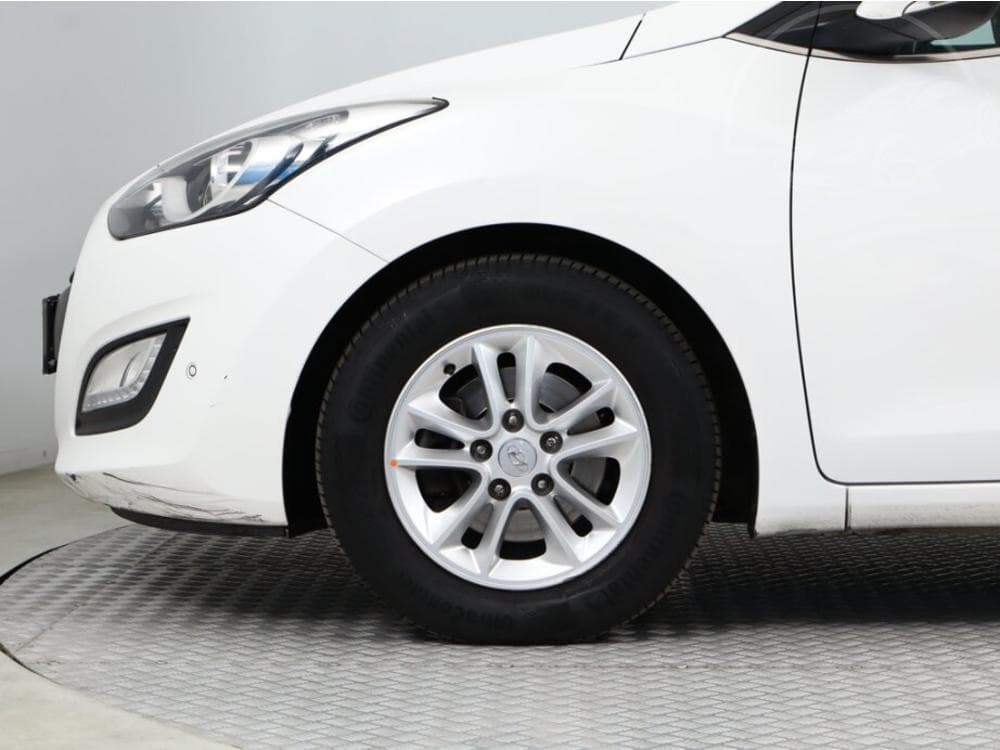 2014 Hyundai i30 - 12