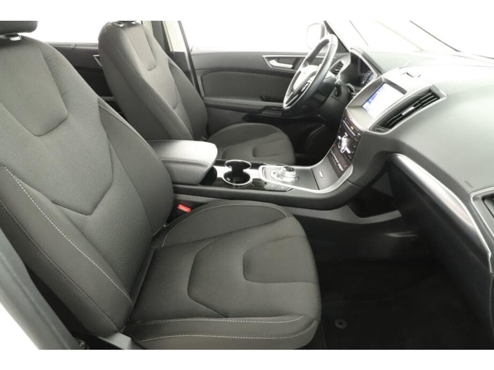 2021 Ford S-MAX - 25