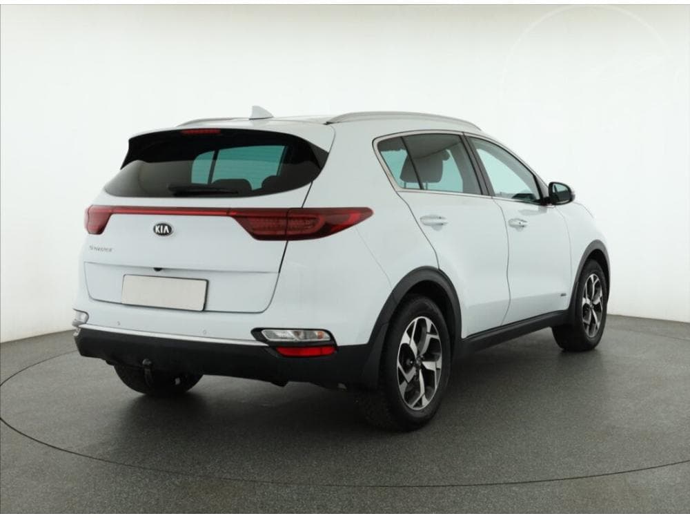 2019 Kia SPORTAGE - 9