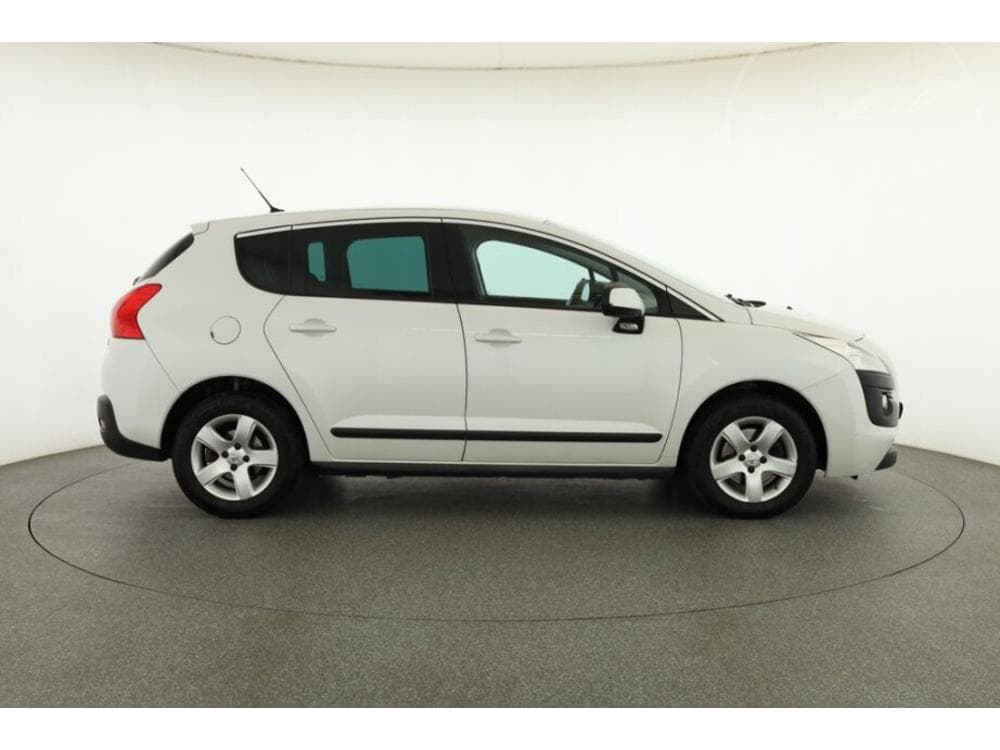 2012 Peugeot 3008 - 6
