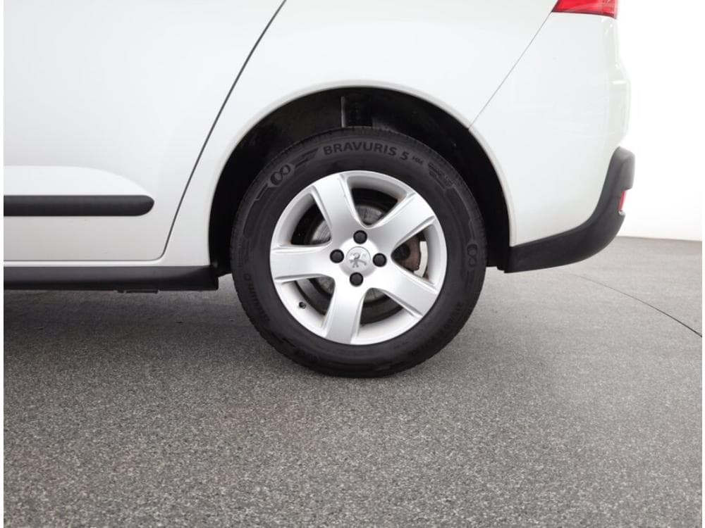 2012 Peugeot 3008 - 12
