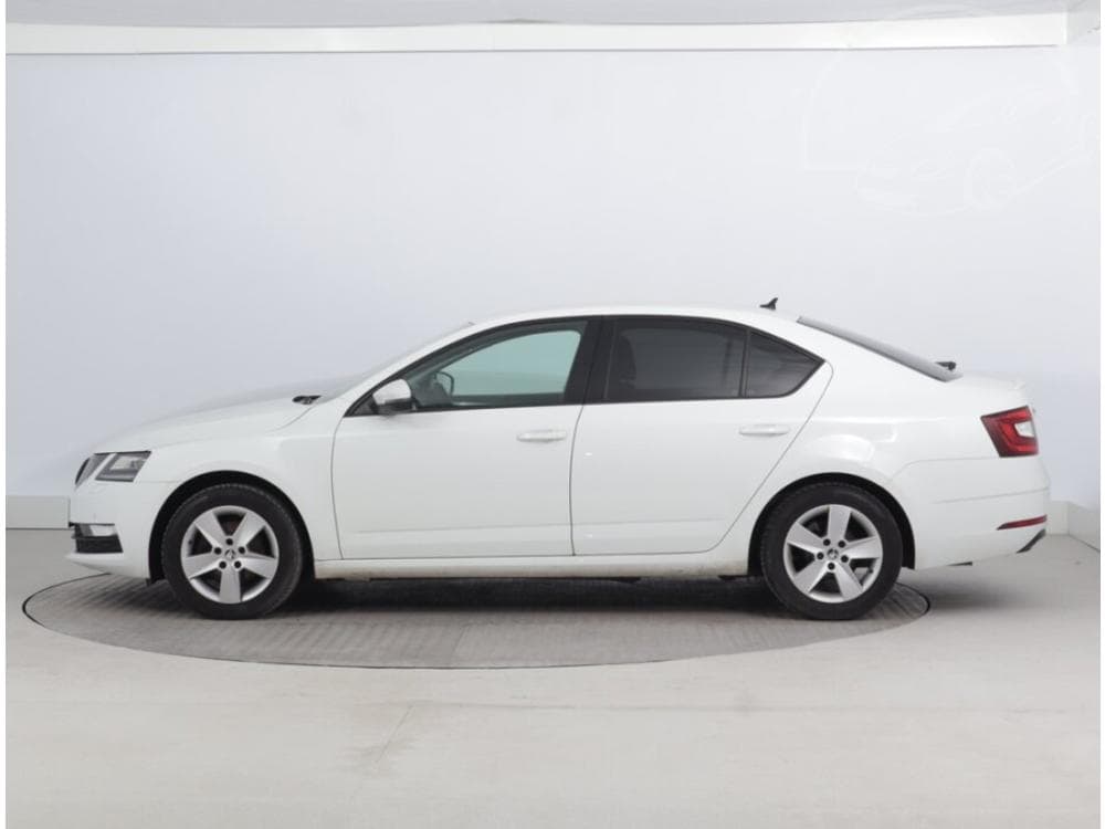 2019 Škoda OCTAVIA - 9