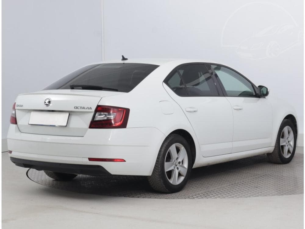 2019 Škoda OCTAVIA - 17