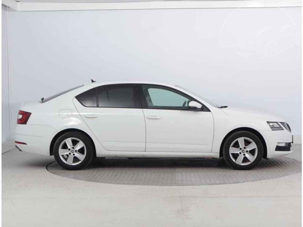 2019 Škoda OCTAVIA - 21