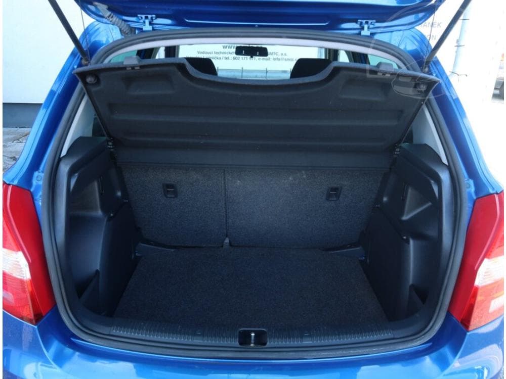 2014 Škoda FABIA - 13