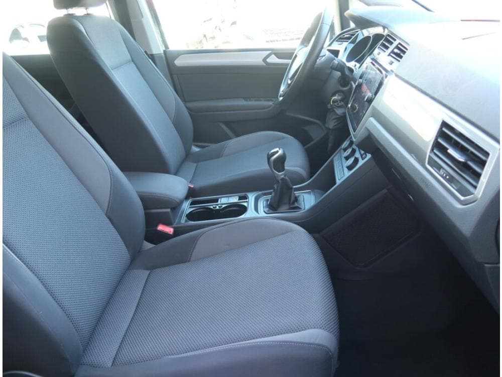 2021 Volkswagen TOURAN - 17