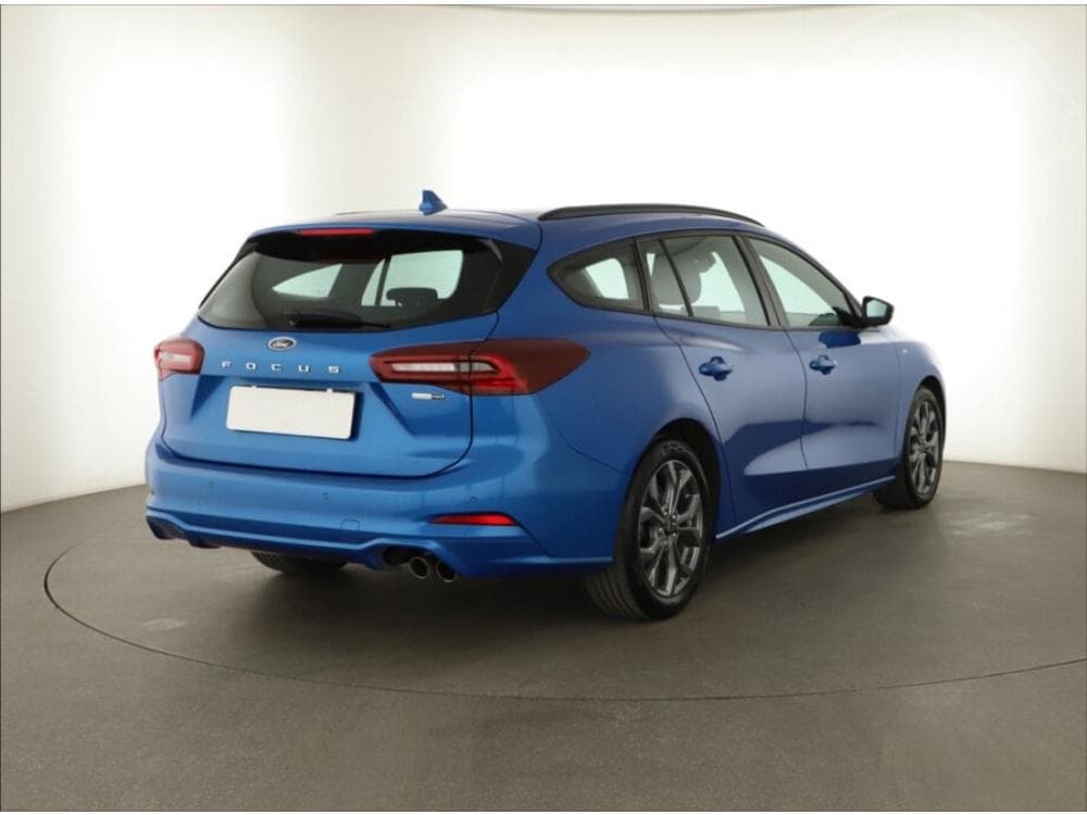 2023 Ford FOCUS - 9