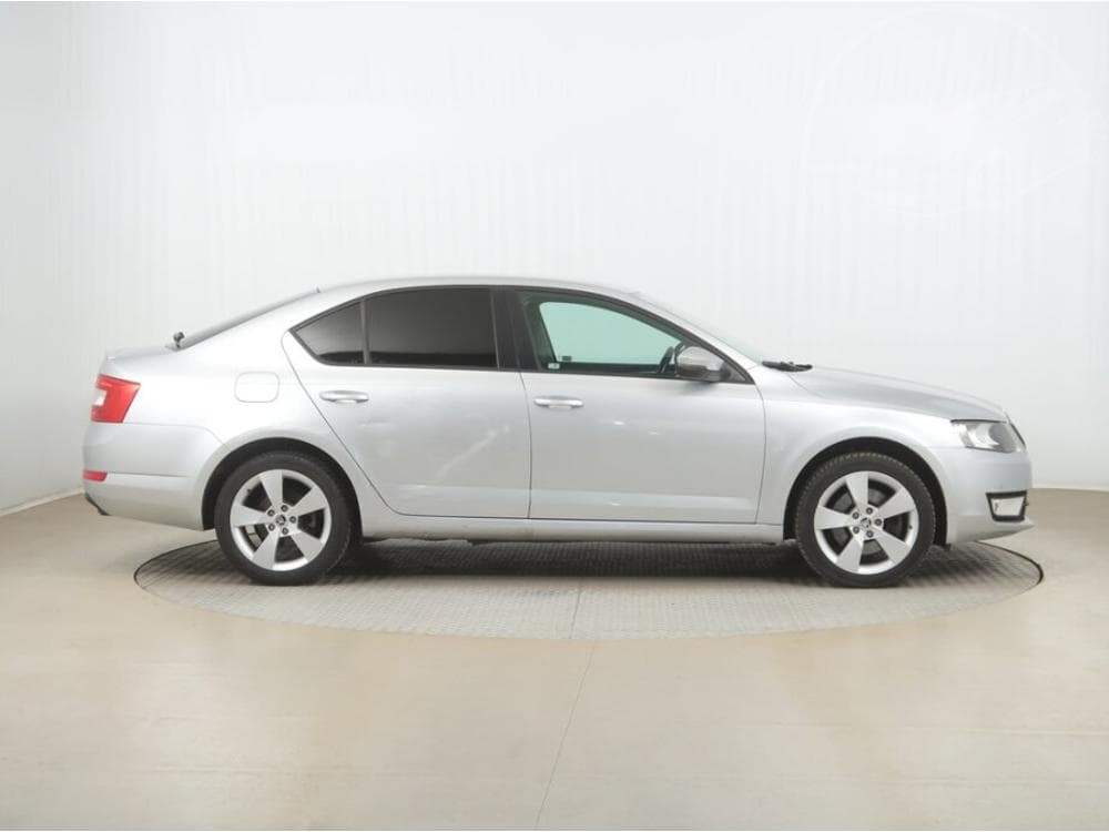 2013 Škoda OCTAVIA - 11
