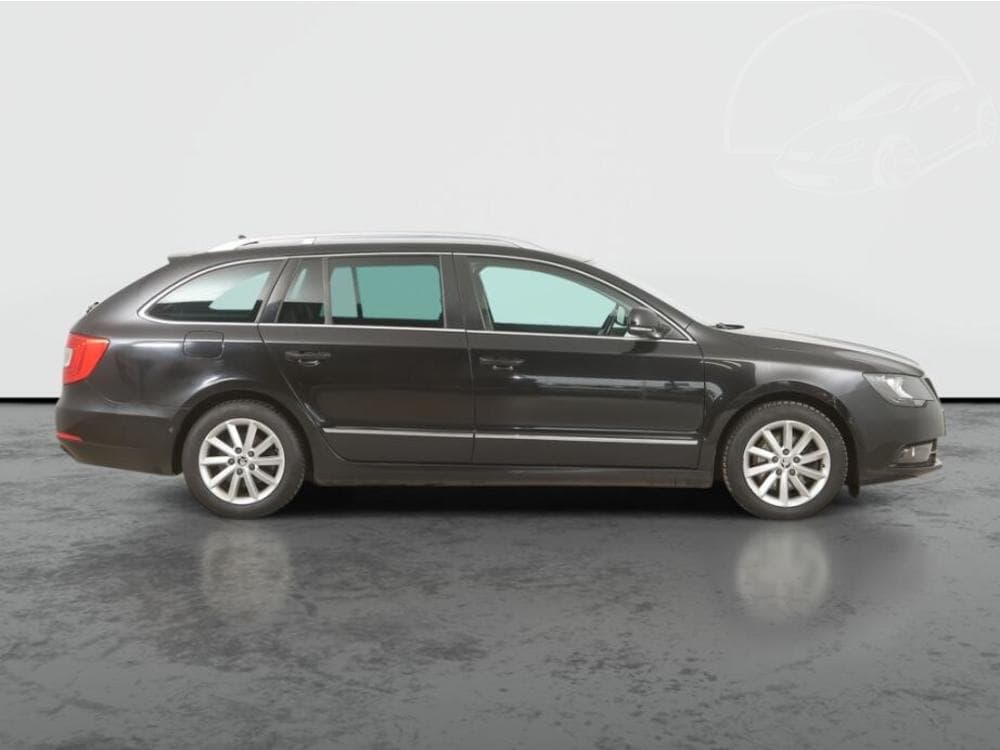2014 Škoda SUPERB - 6