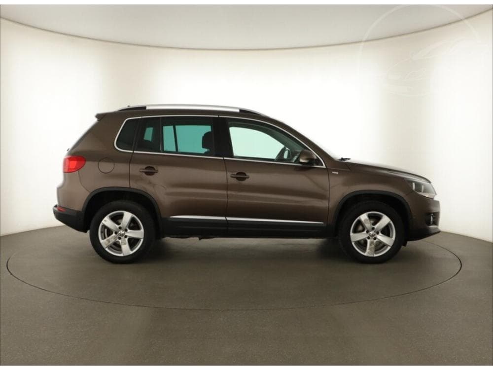 2014 Volkswagen TIGUAN - 16