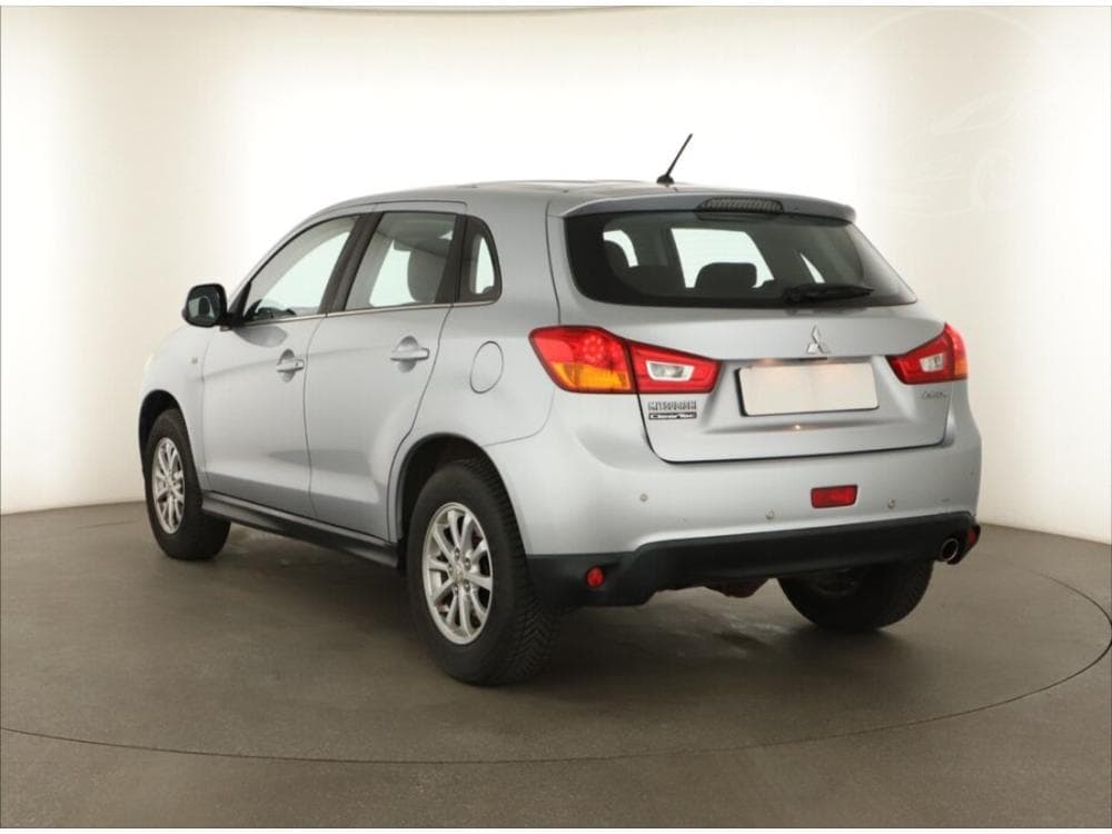 2016 Mitsubishi ASX - 10