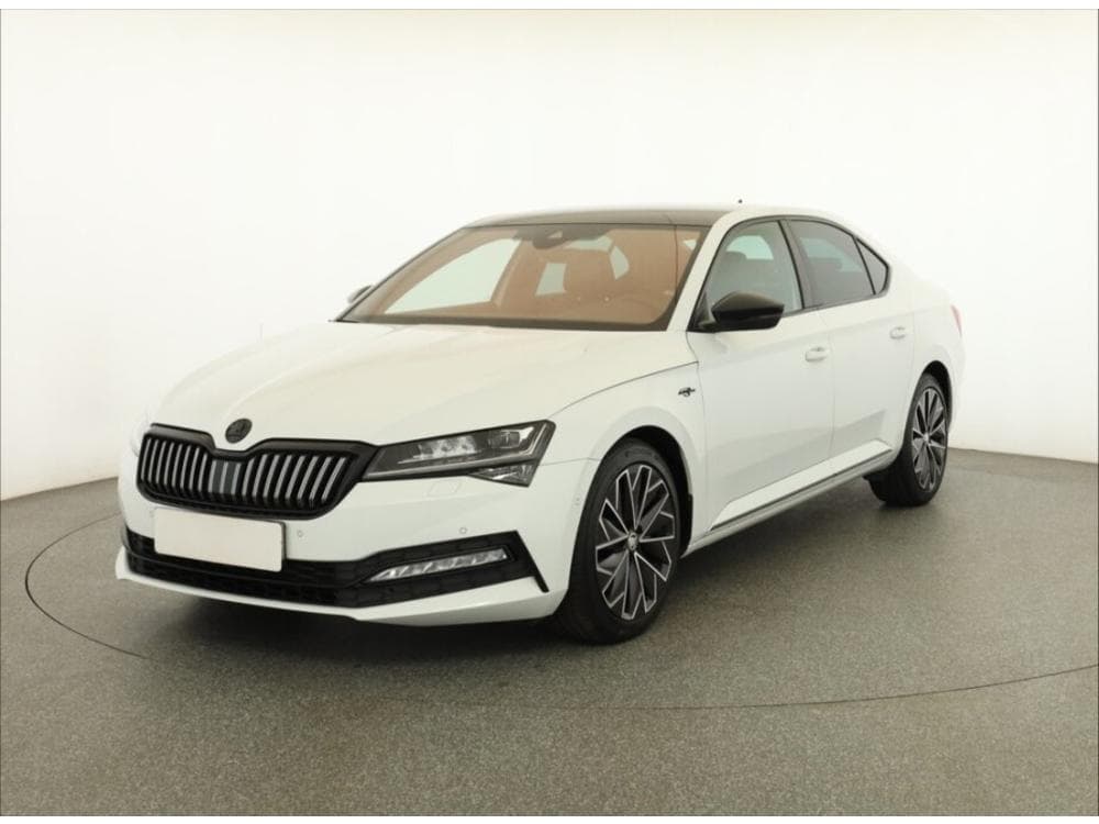 2020 Škoda SUPERB - 4