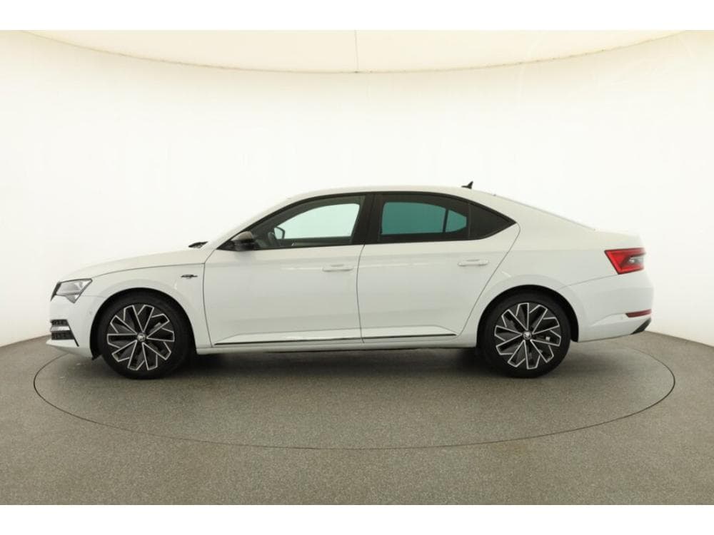 2020 Škoda SUPERB - 7