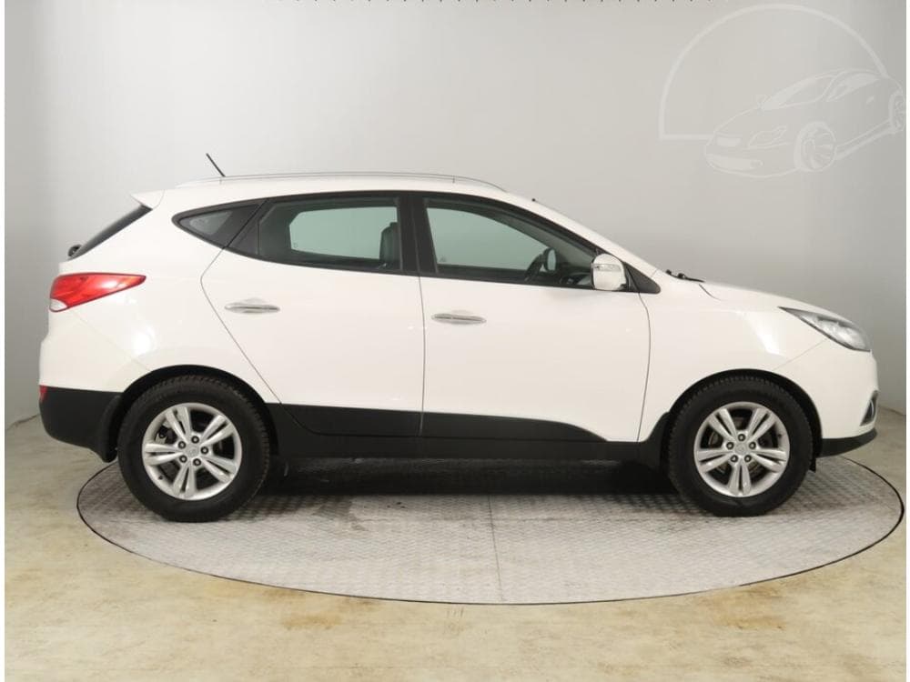 2012 Hyundai ix35 - 11