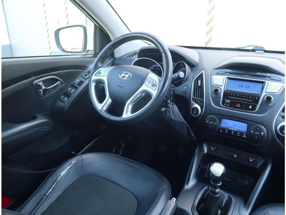 2012 Hyundai ix35 - 13