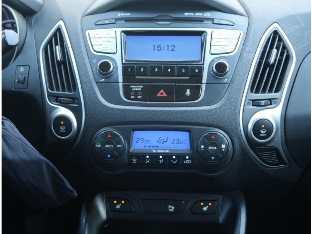 2012 Hyundai ix35 - 23
