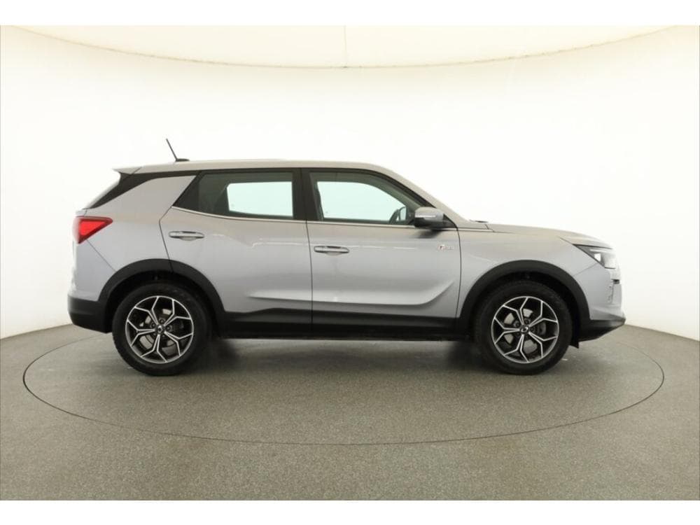 2024 SsangYong KORANDO - 11