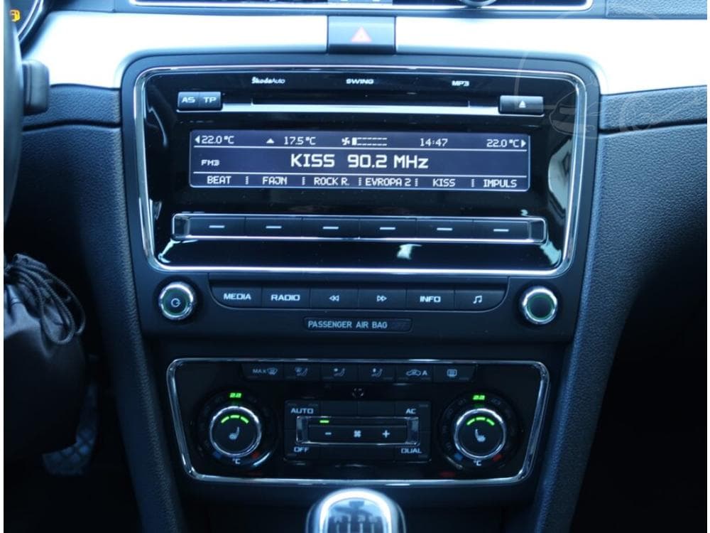 2011 Škoda SUPERB - 23