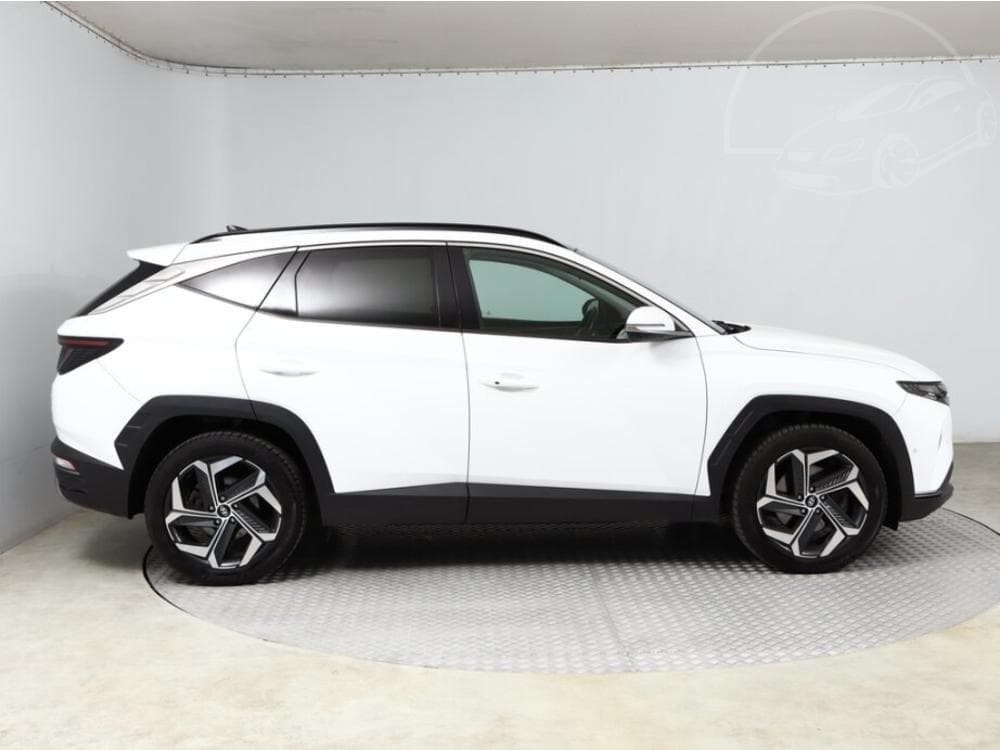 2020 Hyundai TUCSON - 16