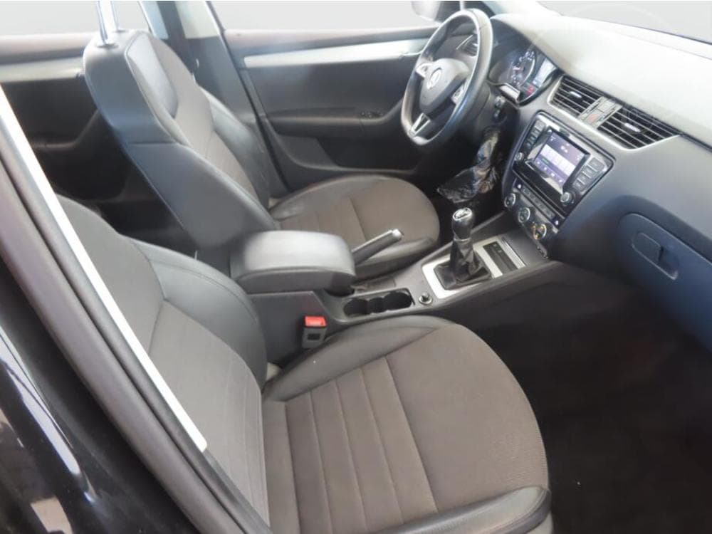 2014 Škoda OCTAVIA - 25