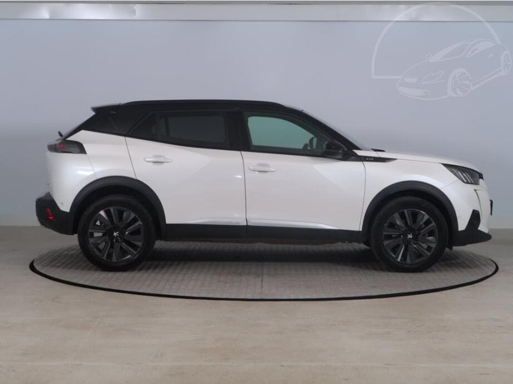 2022 Peugeot 2008 - 11