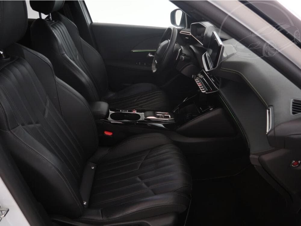 2022 Peugeot 2008 - 17