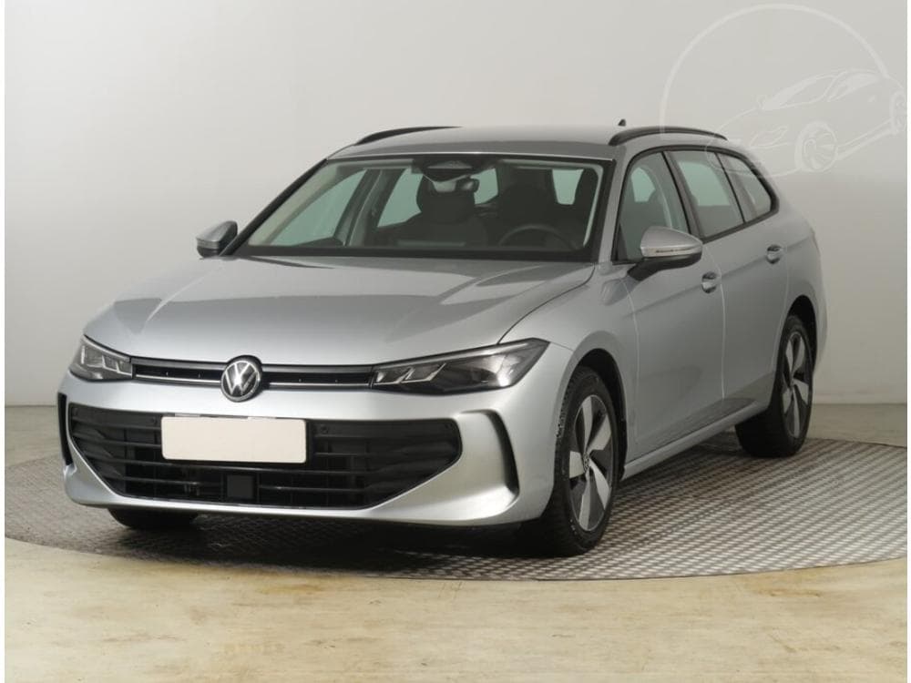 2025 Volkswagen PASSAT - 4