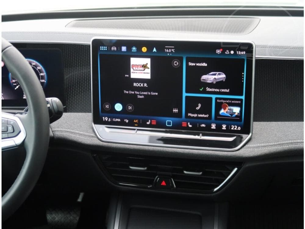 2025 Volkswagen PASSAT - 34