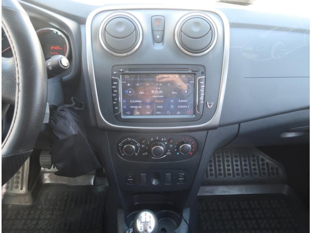 2014 Dacia SANDERO - 12