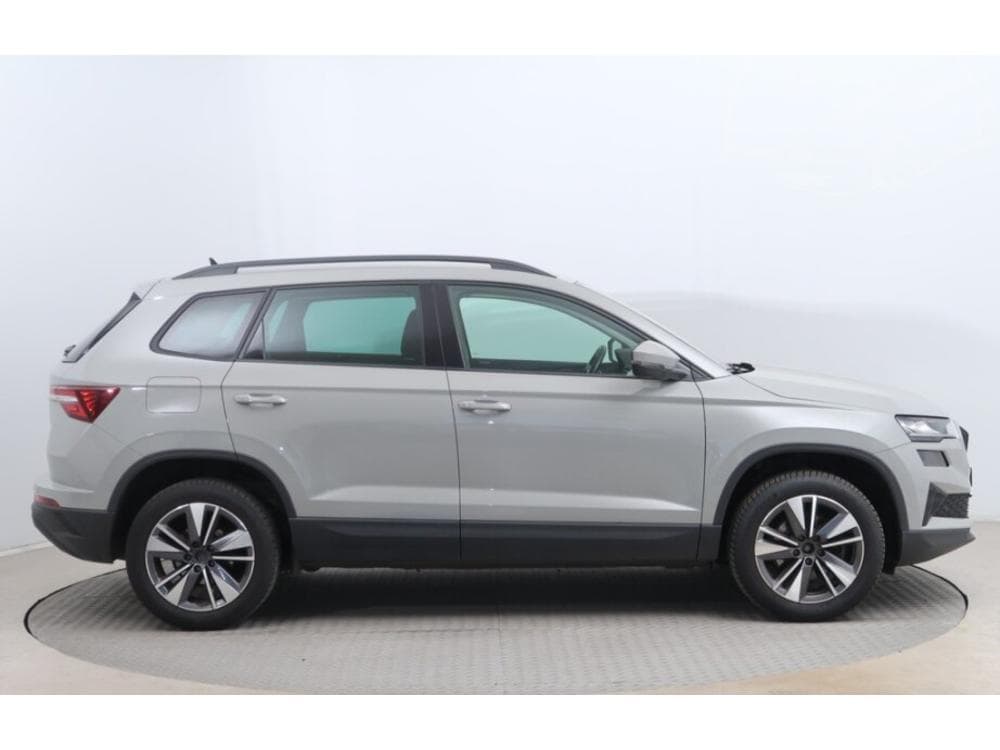 2022 Škoda KAROQ - 11