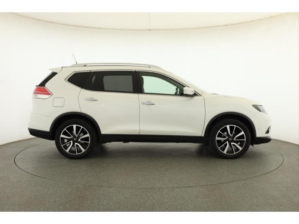 2016 Nissan X-TRAIL - 6