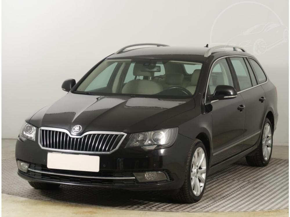 2014 Škoda SUPERB - 4