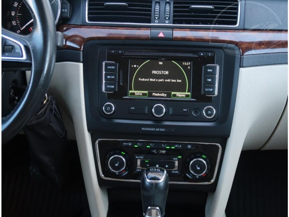 2014 Škoda SUPERB - 34