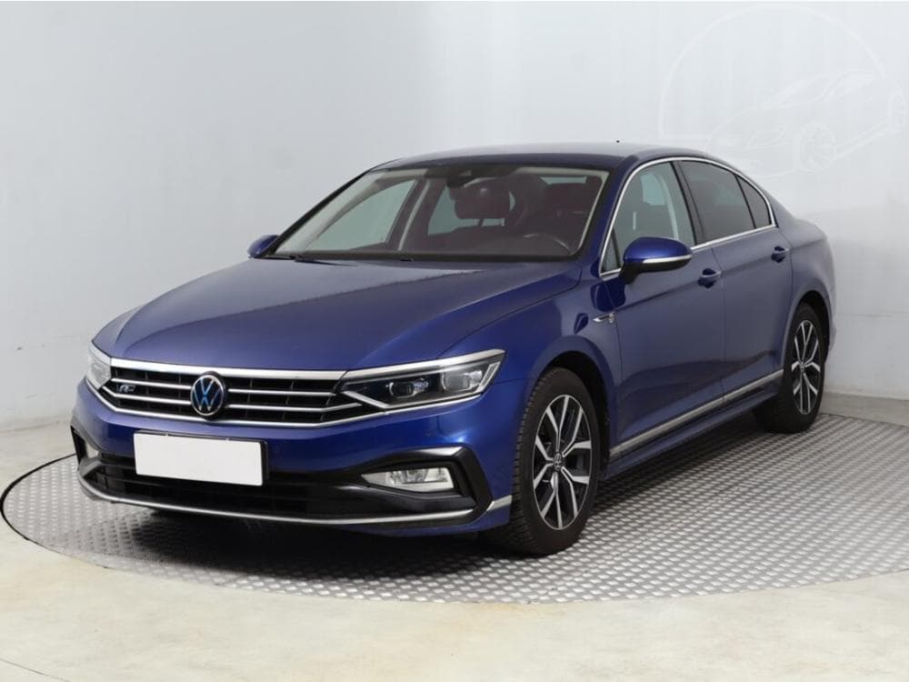2021 Volkswagen PASSAT - 3