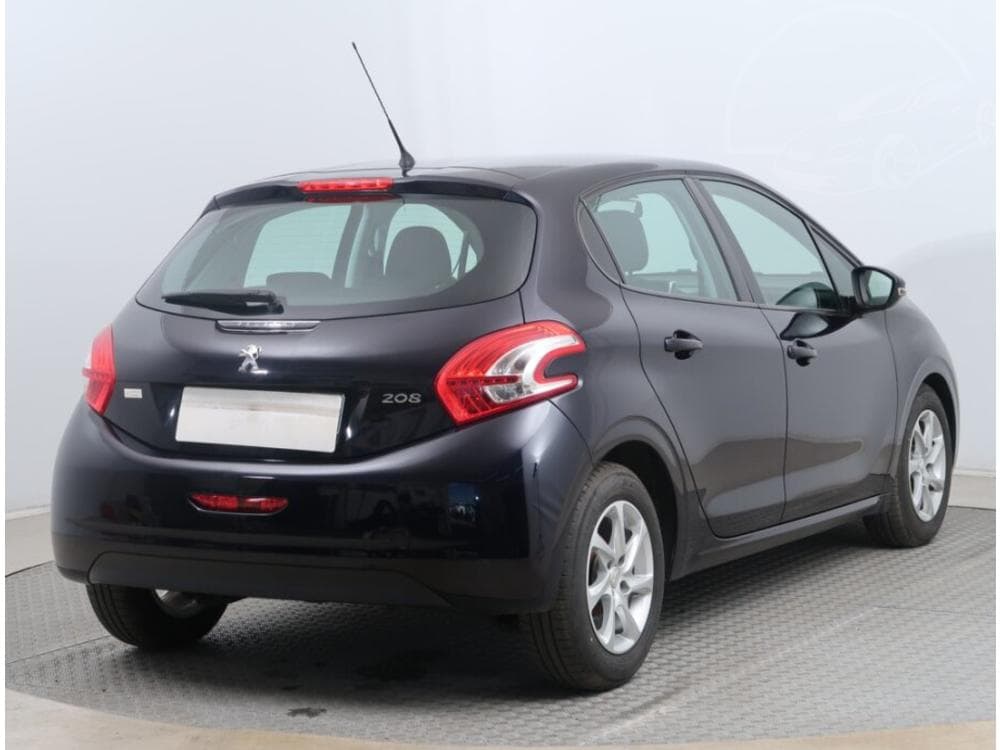2014 Peugeot 208 - 5