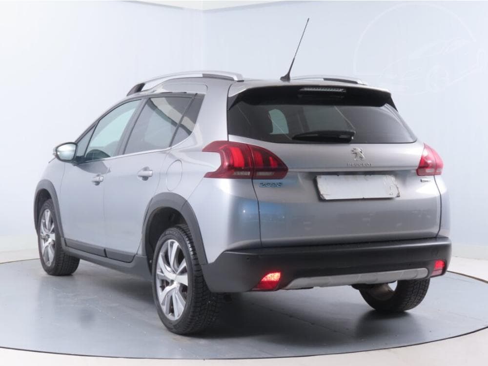 2016 Peugeot 2008 - 10