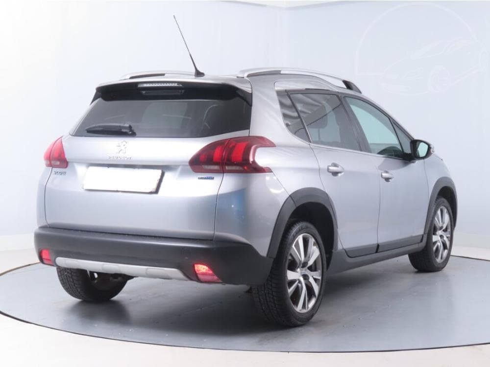 2016 Peugeot 2008 - 13
