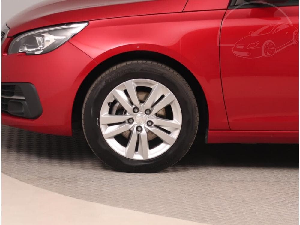 2018 Peugeot 308 - 40