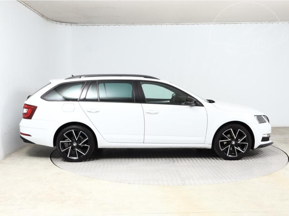 2020 Škoda OCTAVIA - 21