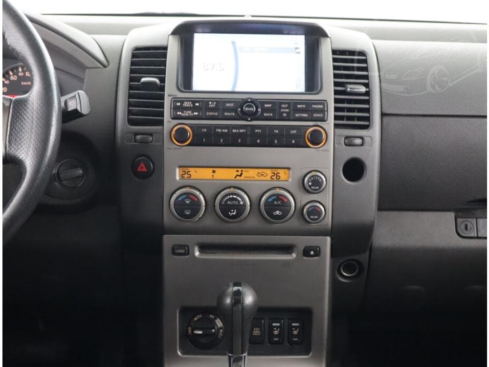 2009 Nissan PATHFINDER - 23
