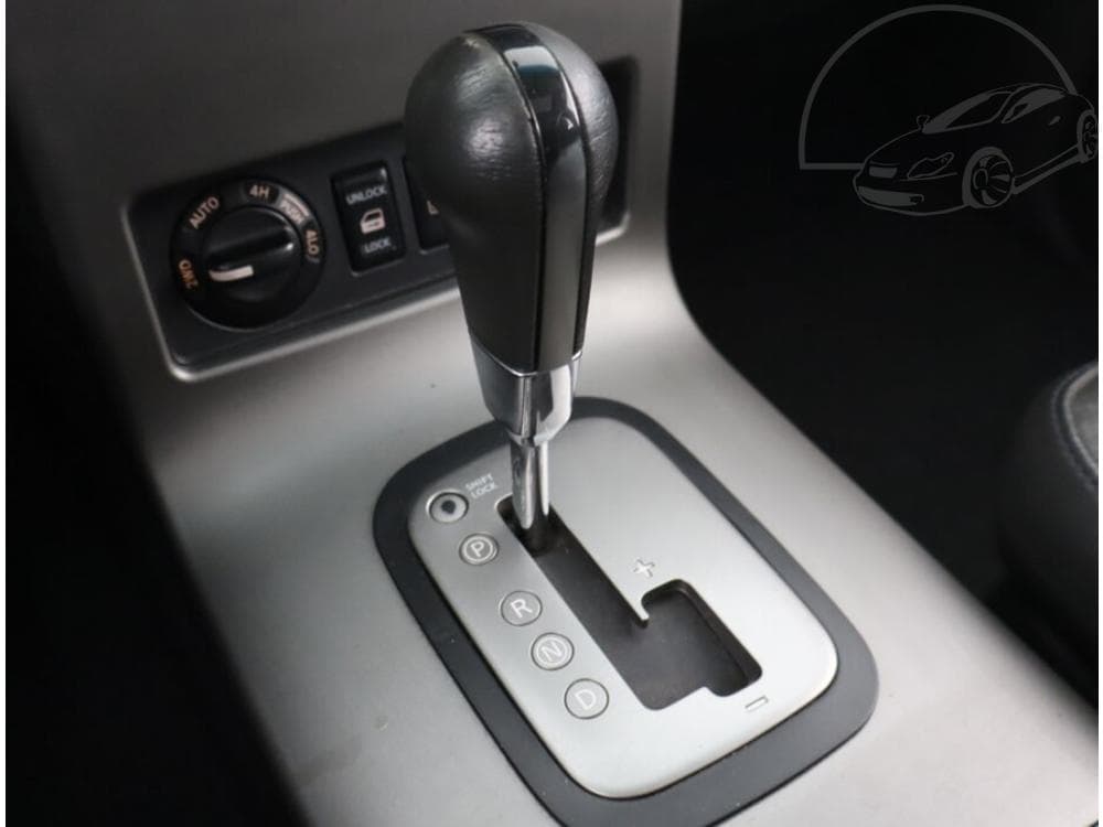 2009 Nissan PATHFINDER - 25