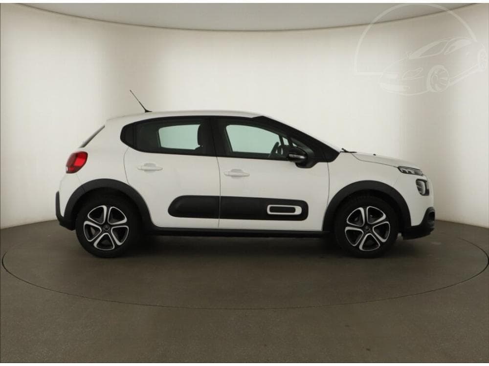 2021 Citroen C3 - 16