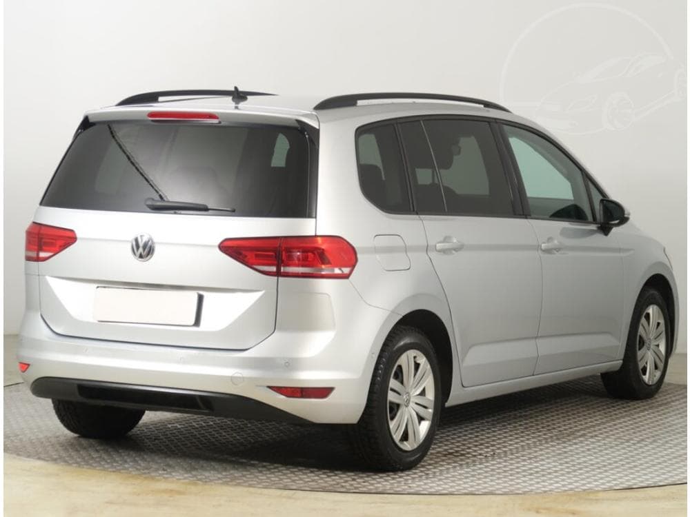 2015 Volkswagen TOURAN - 9