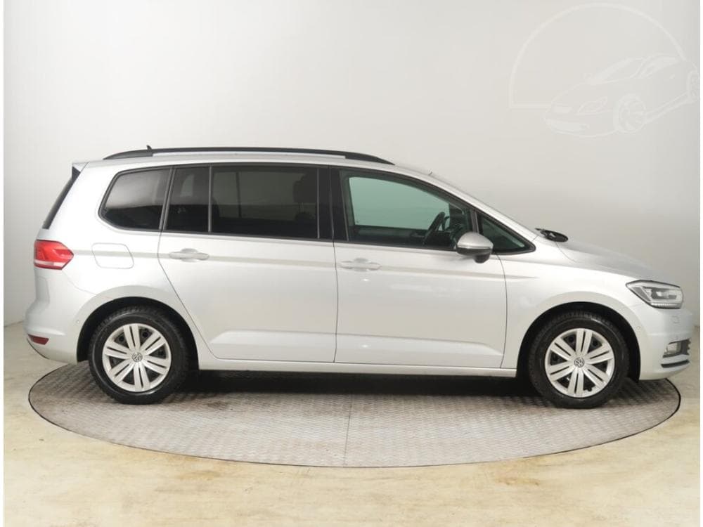 2015 Volkswagen TOURAN - 11